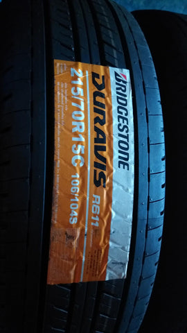 21570R15C 106104S BRIDGESTONE DURAVIS R611