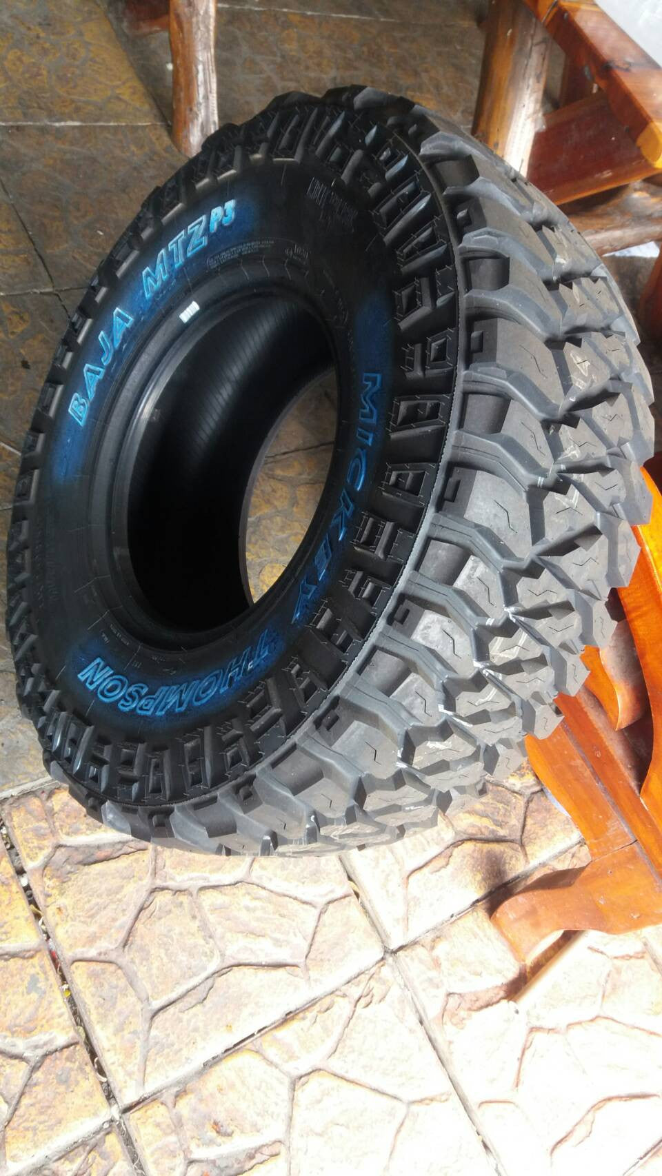 Mickey. Thompson. Baja. MTZP3. 33x12.5 R15.