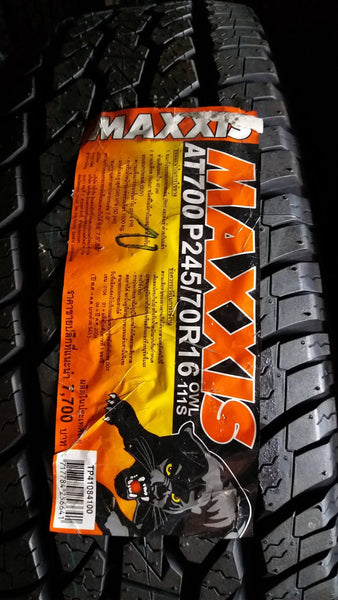 AT700 P26570R16 OWL112S MAXXIS