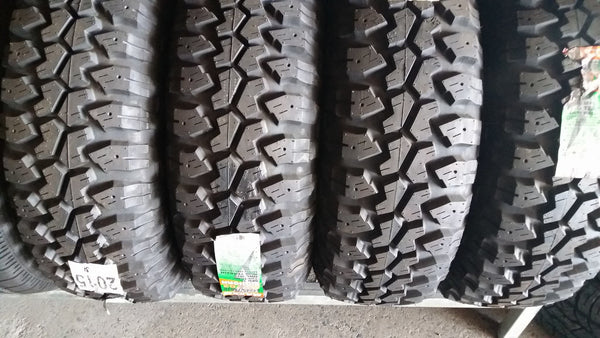 MT-762 LT24575R16 BIGHORN MUD TERRAIN MAXXIS 6PR 108 104N OWL MS