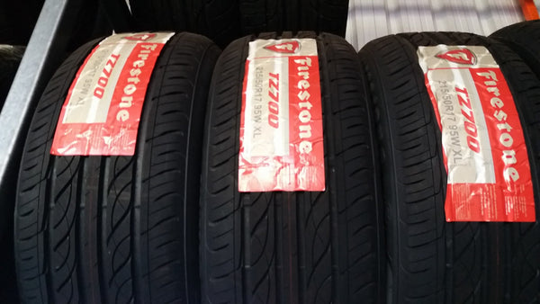 21550R17 97W XL Firestone TZ700
