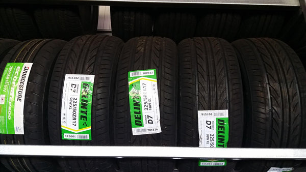 22550ZR17 98W DELINTE XL DZ