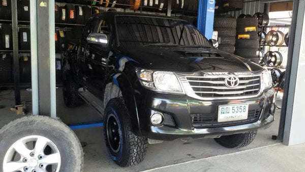 Mickey Thompson (stz) 265/75R16